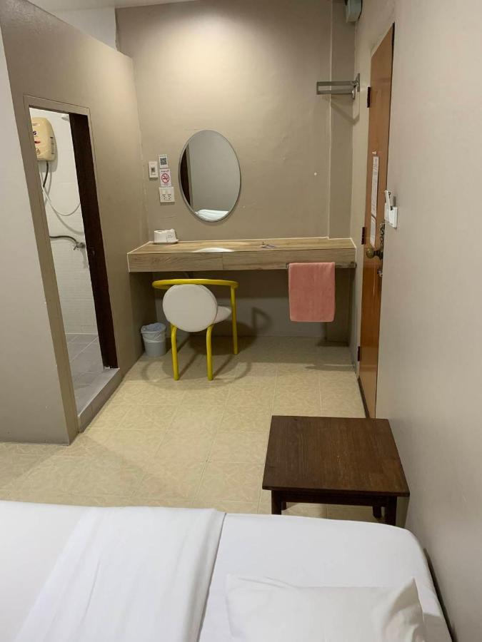 Lithai Guesthouse Пхитсанулок Экстерьер фото